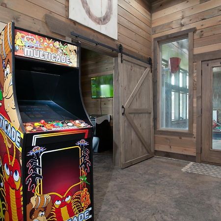Splash Mountain Pool Hot Tub Theater Game Room Sevierville Εξωτερικό φωτογραφία