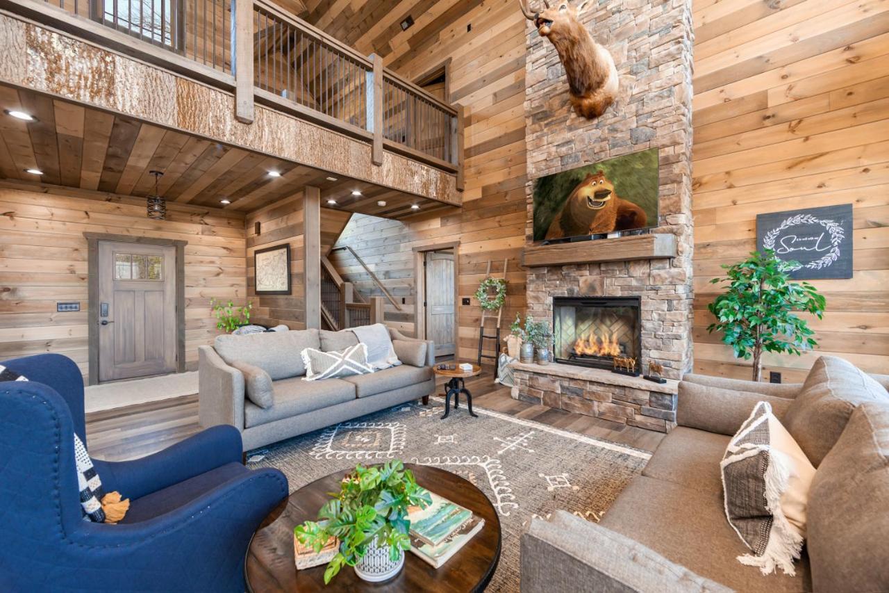 Splash Mountain Pool Hot Tub Theater Game Room Sevierville Εξωτερικό φωτογραφία