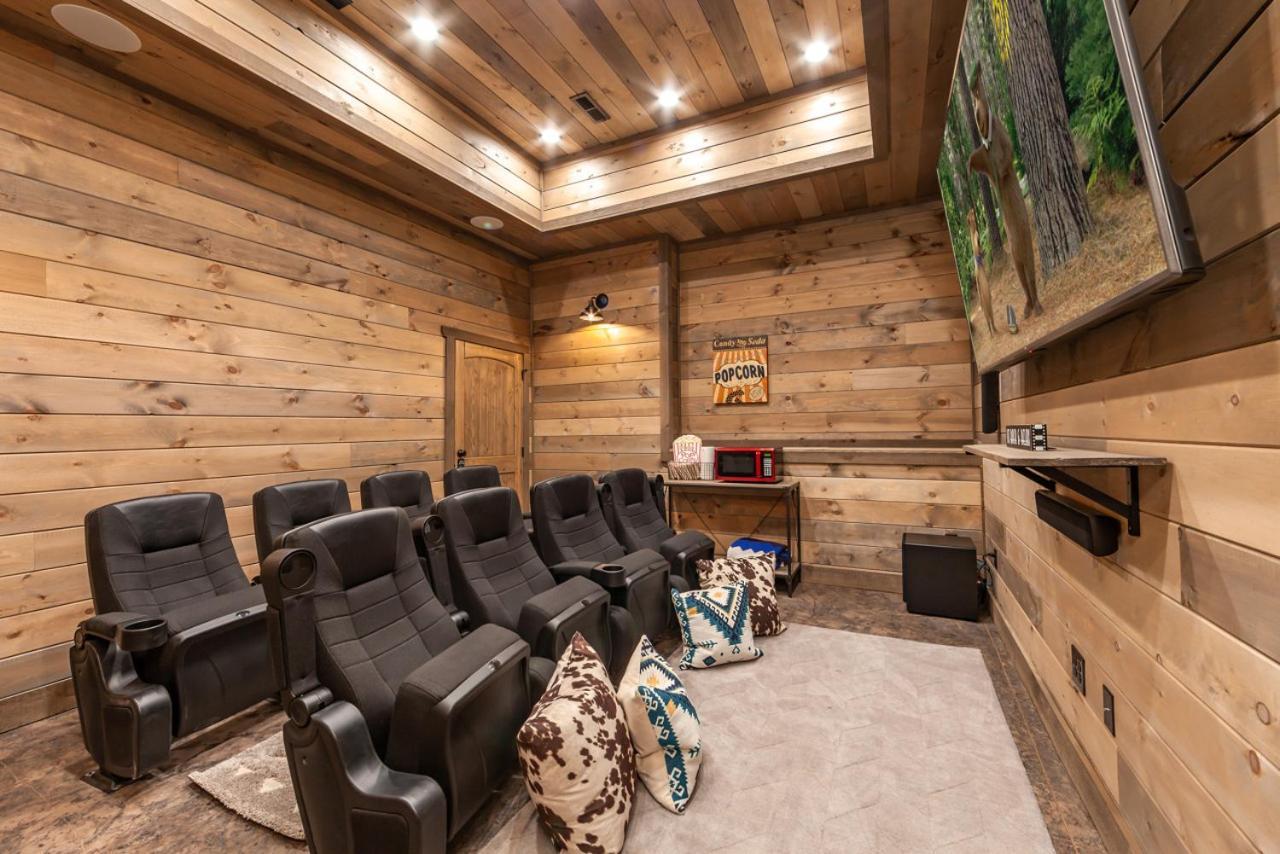 Splash Mountain Pool Hot Tub Theater Game Room Sevierville Εξωτερικό φωτογραφία
