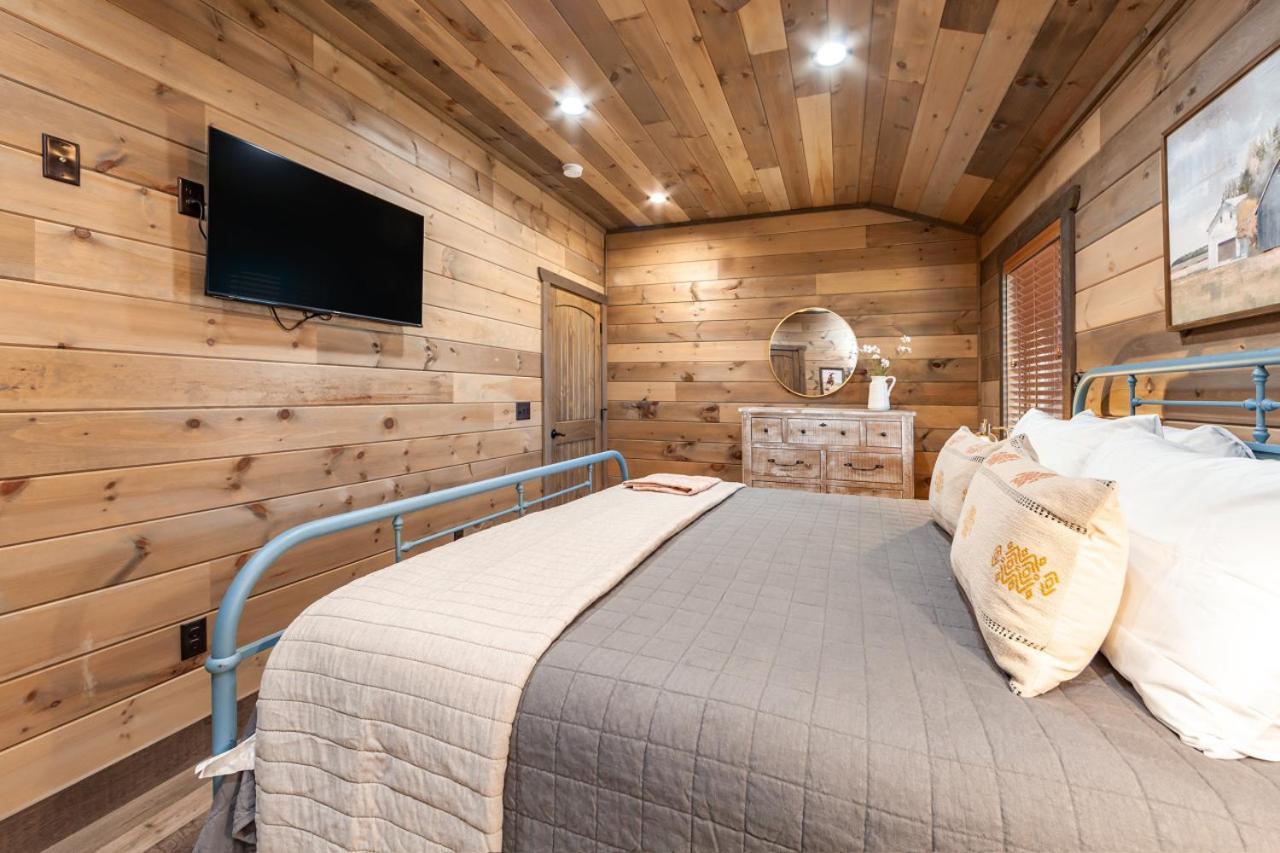 Splash Mountain Pool Hot Tub Theater Game Room Sevierville Εξωτερικό φωτογραφία