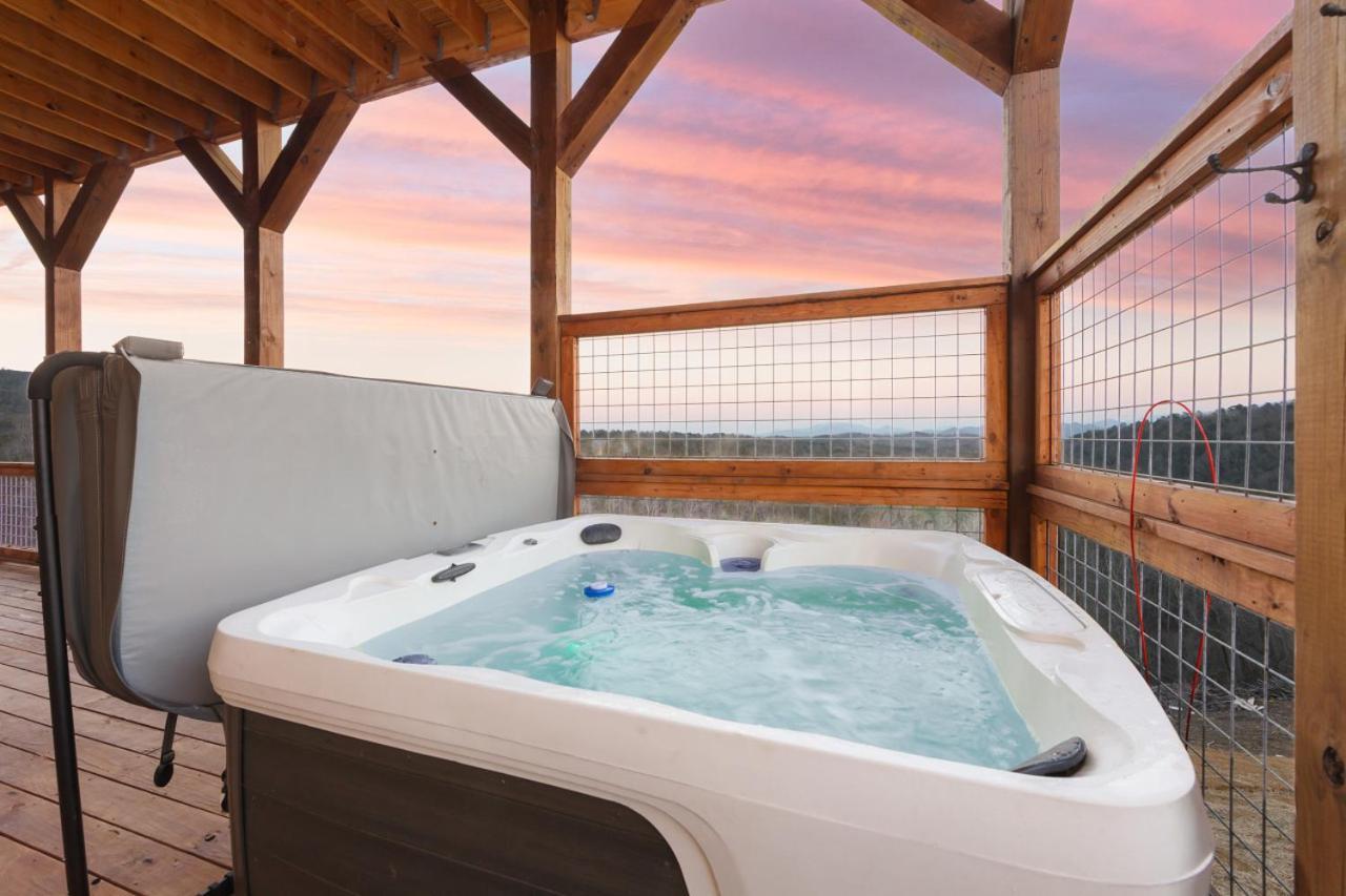 Splash Mountain Pool Hot Tub Theater Game Room Sevierville Εξωτερικό φωτογραφία